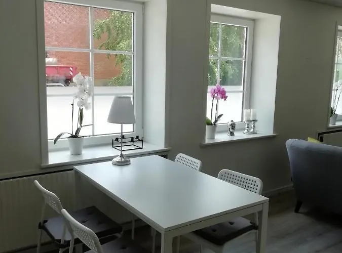 Like House 9 A 4* 바르데